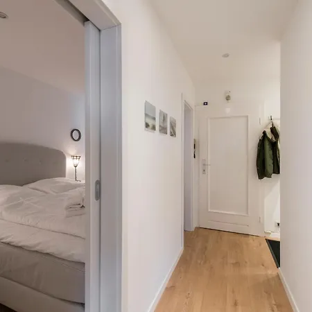 Poseidon - 38 Apartment